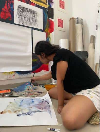 Messy hands, focused mind, inspired heart