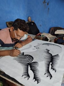 Where stories come to life through paint, lines, and dots.